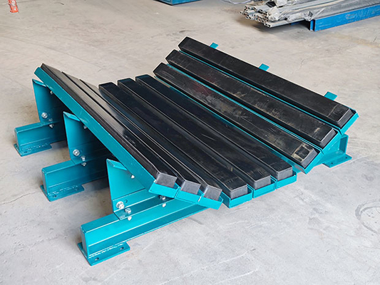 Uhmwpe পরিবাহক বেল্টের জন্য প্রতিরোধী পরিবাহক ইমপ্যাক্ট বেড ইমপ্যাক্ট ক্র্যাডল পরিধান করুন